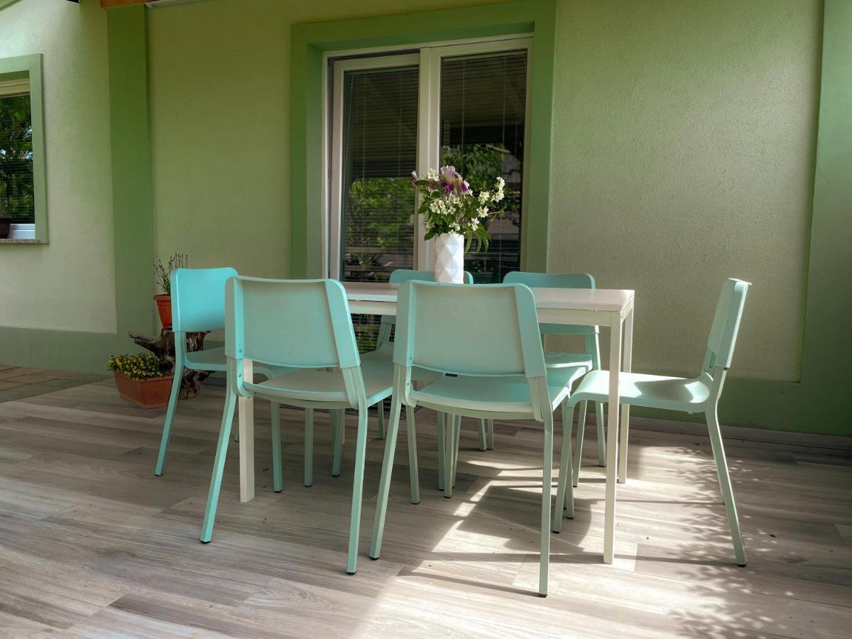 Green Oasis Garden Šenčur Eksteriør billede